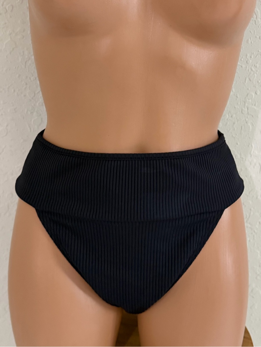 MONTCE Rib Tamarindo Bikini Bottom NWOT - Picture 7 of 11